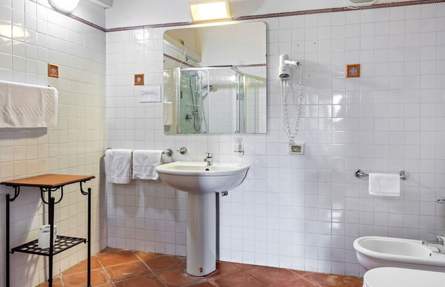 Cottage in Magione Near Lake Trasimeno - Photo 22