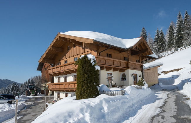 Farmhouse: Alpine Retreat With Mountain Views - Foto 1