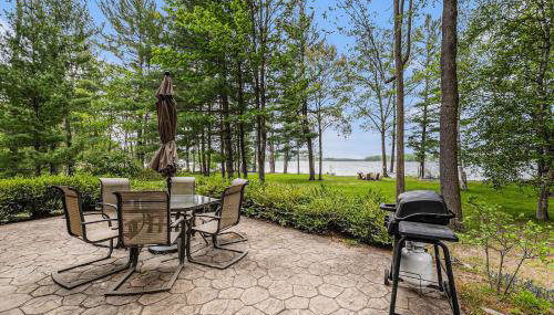 Relax & Explore Waterfront Crawford Lake Cottage 4878 - Foto 1