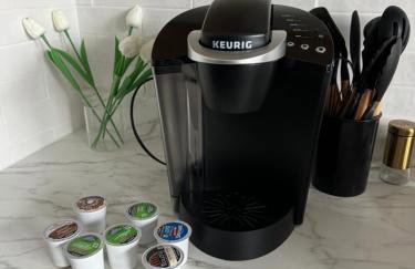 Amazing 3 bedroom home Steps, Airport, UofR, RIT, Strong - Foto 2