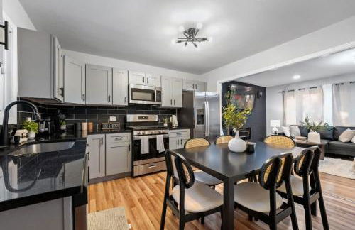 Joliet Cozy Oasis 4BR - Foto 7