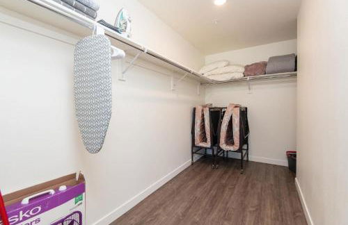Snazzy 3BR Apt Hollywood with Pool & Spa - Foto 21