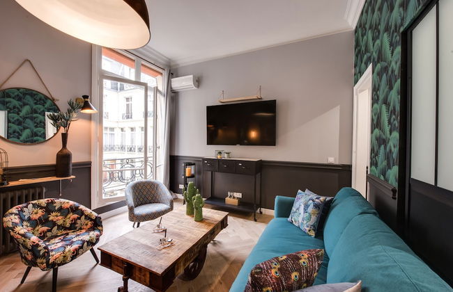 The Royal Elysée Suite - Photo 37