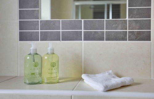 Elizabeth Four Bedroom Townhouse - Foto 41