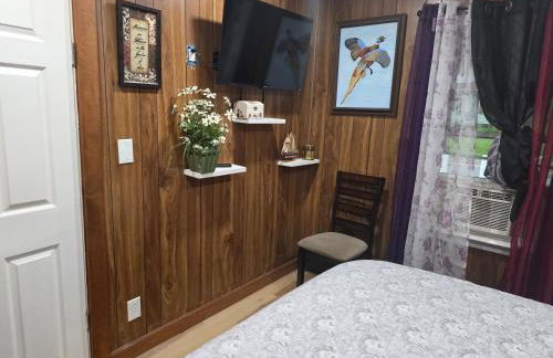 Charming 3 bedroom 2 bath home in Bloomfield with wishing well - Foto 24