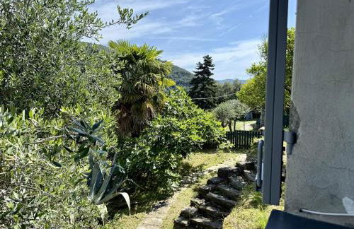 HOST4U - A Beautiful Gardened Maria's House - Foto 11