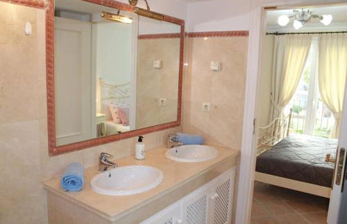 LA PERLA DE LA BAHIA PRIMERA LINEA - Photo 23