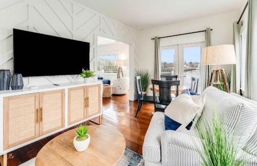 Waterfront Escape Dock & More - Photo 16