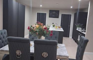 3 Bed Penthouse, 2Free Parking Spaces Close to BHX NEC - Foto 24