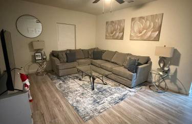 Spacious 3 bedroom 2 bath home in Downtown - Foto 50