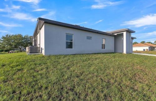 Serene Golf View Retreat 3 Bedroom Duplex by RedAwning - Foto 68