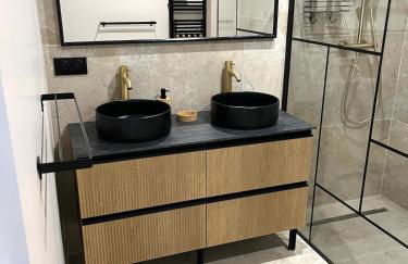 Maison Bien-être Balnéo et Sauna Cosy et Chaleureux - Foto 9