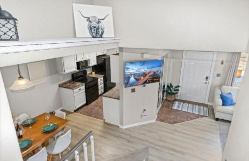 Chimney Park Retreat King Suite and Fenced Yard - Foto 14