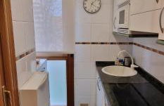 Balmes 8 - Para 6 pax céntrico y Plaza de garaje - VUT-4831-AS - Foto 3