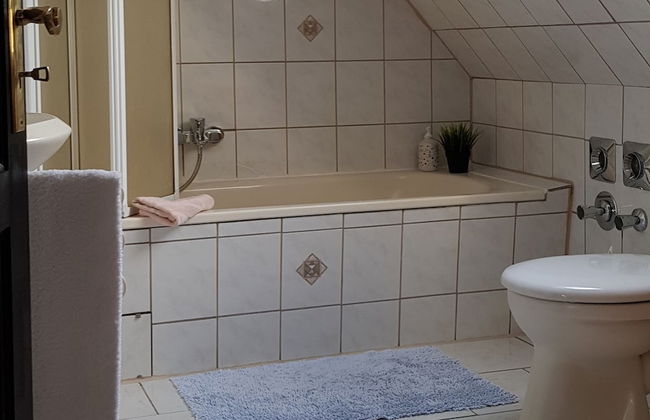 Hotelbetriebe Güldenhaupt Gmbh - Foto 78