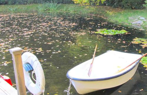 Stunning Weekend Getaway near Hickory Run State Park in Pennsylvania - Photo 27