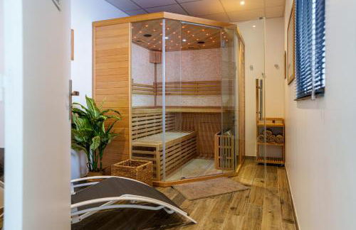 La Villa Perchée, Appartements Élégants, sauna Privé, sport, terrasses et Vue Panoramique, Parking protégé, proche PARIS - Foto 73