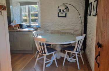 The Roost - Photo 10