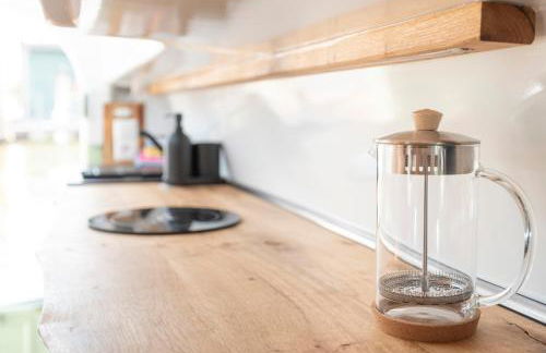 Ausgbebautes Rettungsboot ARDSCHE NOAH - Foto 13