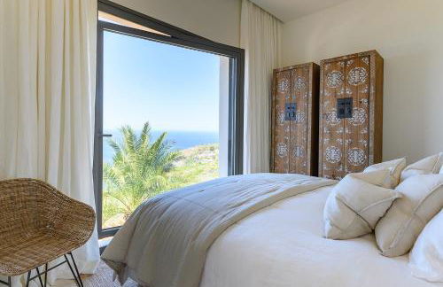 Serenity Villa on the Cliff with climatized pool - Foto 15