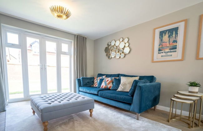 Lovely 5-bed House in Centre of Bicester Village - Foto 19