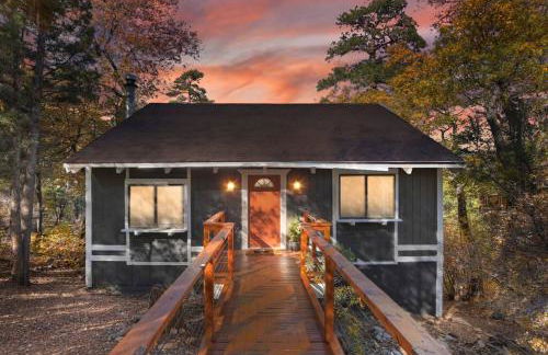 Closer to the Stars Cabin with Fire Pit - Foto 1