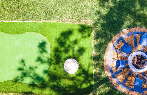 2023 Built! FineArt, Putt-Putt, Hammock, Backyard, Pet and Kid friendly - Photo 15