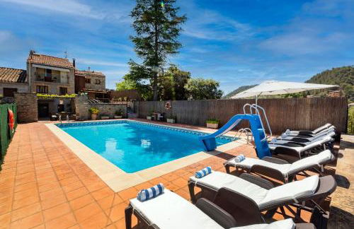 21 Sleeps Private Pool Villa & BBQ Near Barcelona - Foto 19