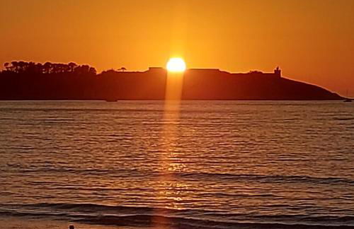 Casa con piscina, vistas y cerca de las playas - Foto 52