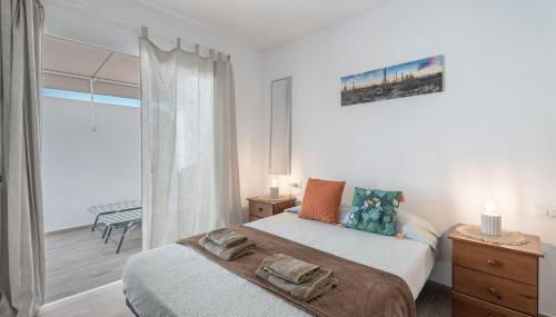 Ático, Sol Y Terraza Privada - Foto 3