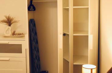 Modernes 2-Zi Apartment mit Terrasse und Garten - Foto 33