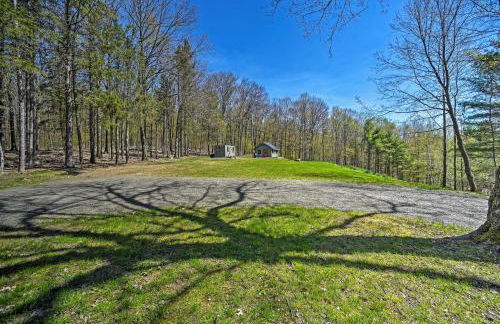 Fire Pit and Gas Grill Secluded Studio in Milford! - Foto 25