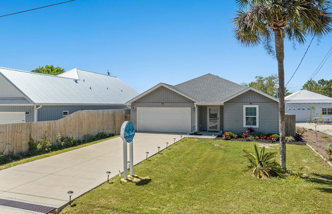3bd, 2BA Home! Family Friendly! Close to Beach! HOT Tub! - Foto 27