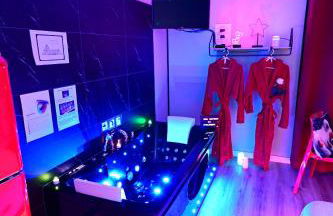 Grand Studio BISCARROSSE PLAGE Une nuit A 2 avec Sauna Luxe, Balnéo, Océan rien que pour vous - Foto 15