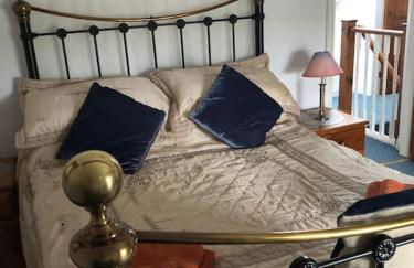 Merril Grove Farm Cottages for larger group stays. - Photo 65