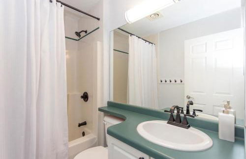 Harbor Country Pool Retreat - Foto 10