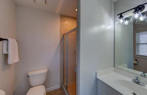 Hotter Otter-6 beds-private pool-kid/pet friendly-walk to beach! - Foto 24