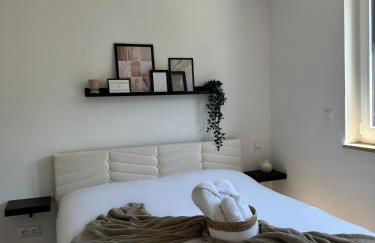 Neubau, Bergpanorama, gute Lage, Tiefgarage - Foto 15