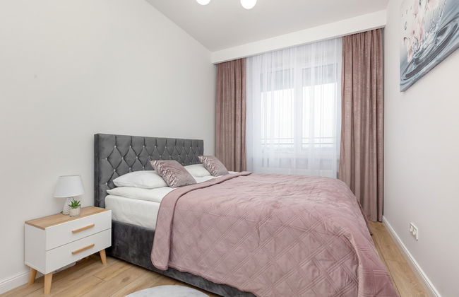 8th Floor Apartment in Warsaw by Renters - Foto 2