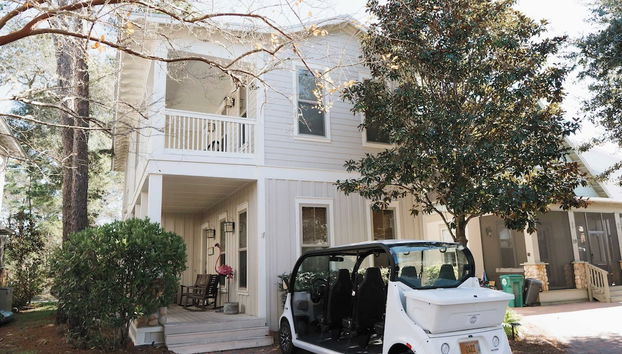 5 Mins to Beach, Shared Pool, Covered Deck, Bikes Heron Cottage by Avantstay - Foto 3, Interior