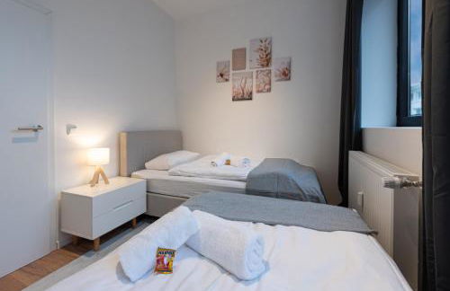 Modernes, zentrales City-Apartment am Kennedyplatz, nahe Hauptbahnhof und Limbecker Platz, lichtdurchflutete Räume - Photo 11