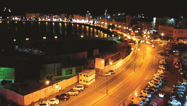 Mascate di notte con cena tipica - Foto 4