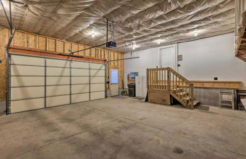 Charming Thompsonville Home with On-Site River! - Foto 24