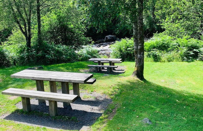 3 Bedrooms Loch Views Heated Pool Close To Beaches - Photo 22