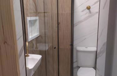 Kit pé na areia - Praia do Gonzaguinha - São Vicente - Wifi, TV e Ar condicionado - Foto 11