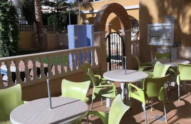 Top Floor spacious apartment with roof terrace - Foto 30