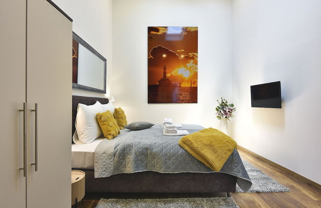 D&A Central Luxury Apartments - Photo 3