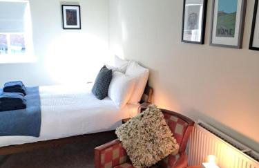 The Little Haven in Bakewell - Photo 9