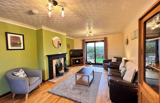 Detached Farmhouse 4 Bed/sleeps 9, Mountain Views! - Photo 11