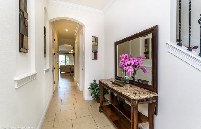 Elegant 5 BD, 5 BH Villa - Foto 21